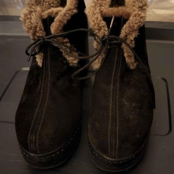 Platform Boots - Picture 7 of 10